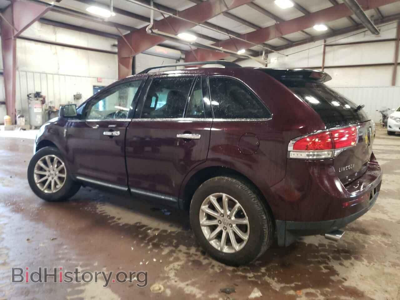 2011 LINCOLN MKX - VIN: 2LMDJ6JK4BBJ12884 - Фото 2