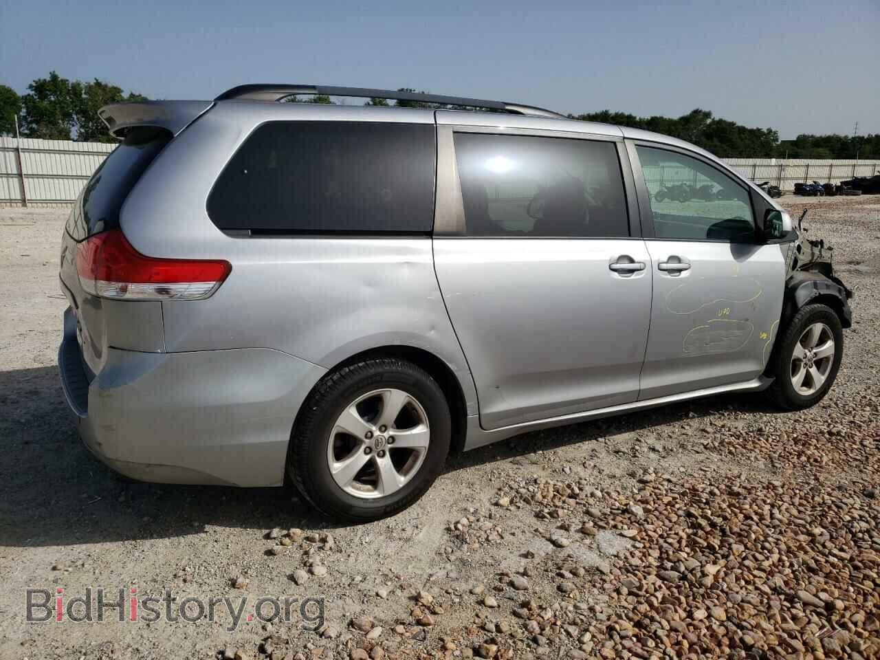 2011 TOYOTA All Models - VIN: 5TDKK3DC2BS150782 - Фото 3
