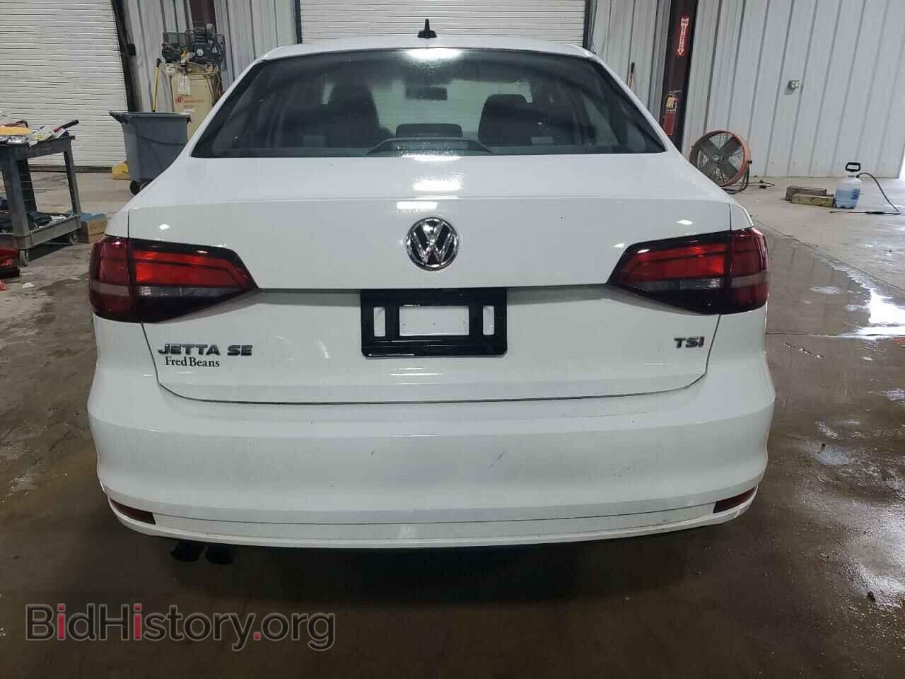 2017 VOLKSWAGEN JETTA - VIN: 3VWDB7AJ5HM393494 - Фото 6