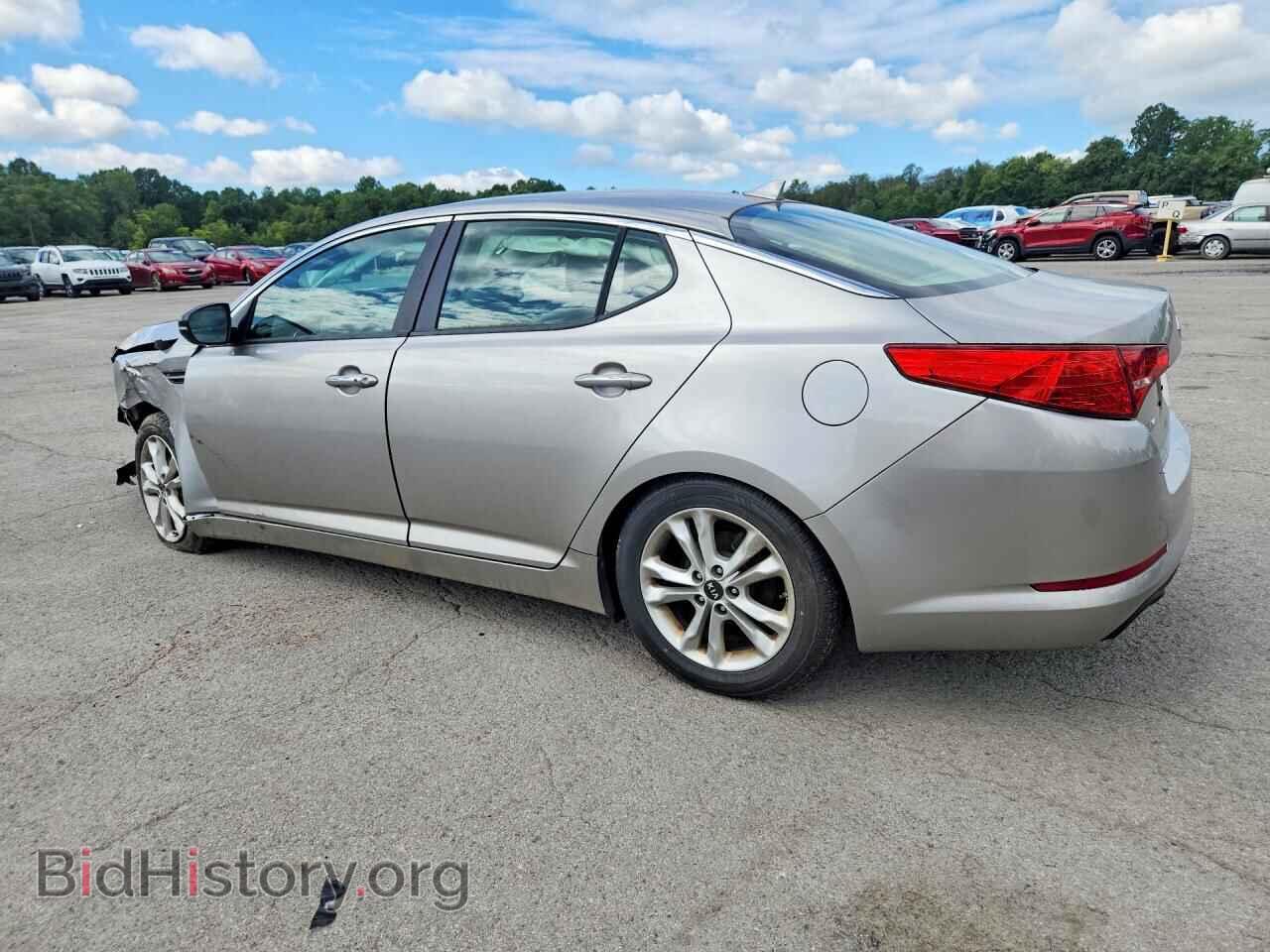 2011 KIA OPTIMA - VIN: KNAGN4A76B5082807 - Photo 2