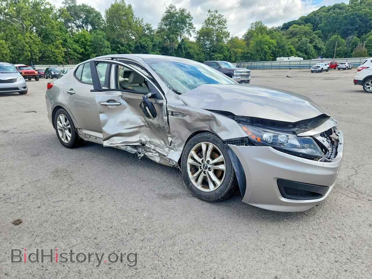 2011 KIA OPTIMA - VIN: KNAGN4A76B5082807 - Photo 4