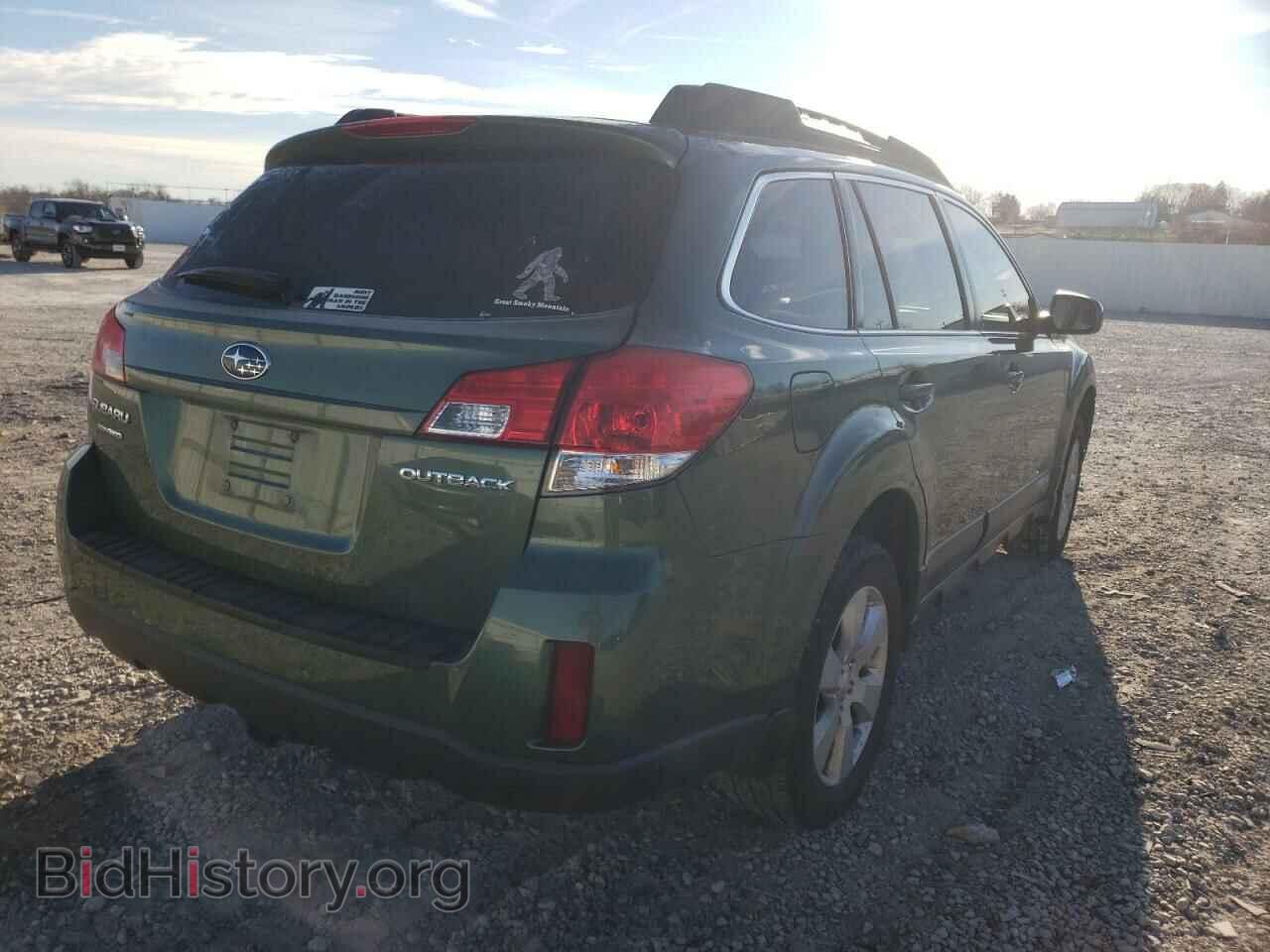 2011 SUBARU OUTBACK - VIN: 4S4BRCCC8B3435397 - Photo 4