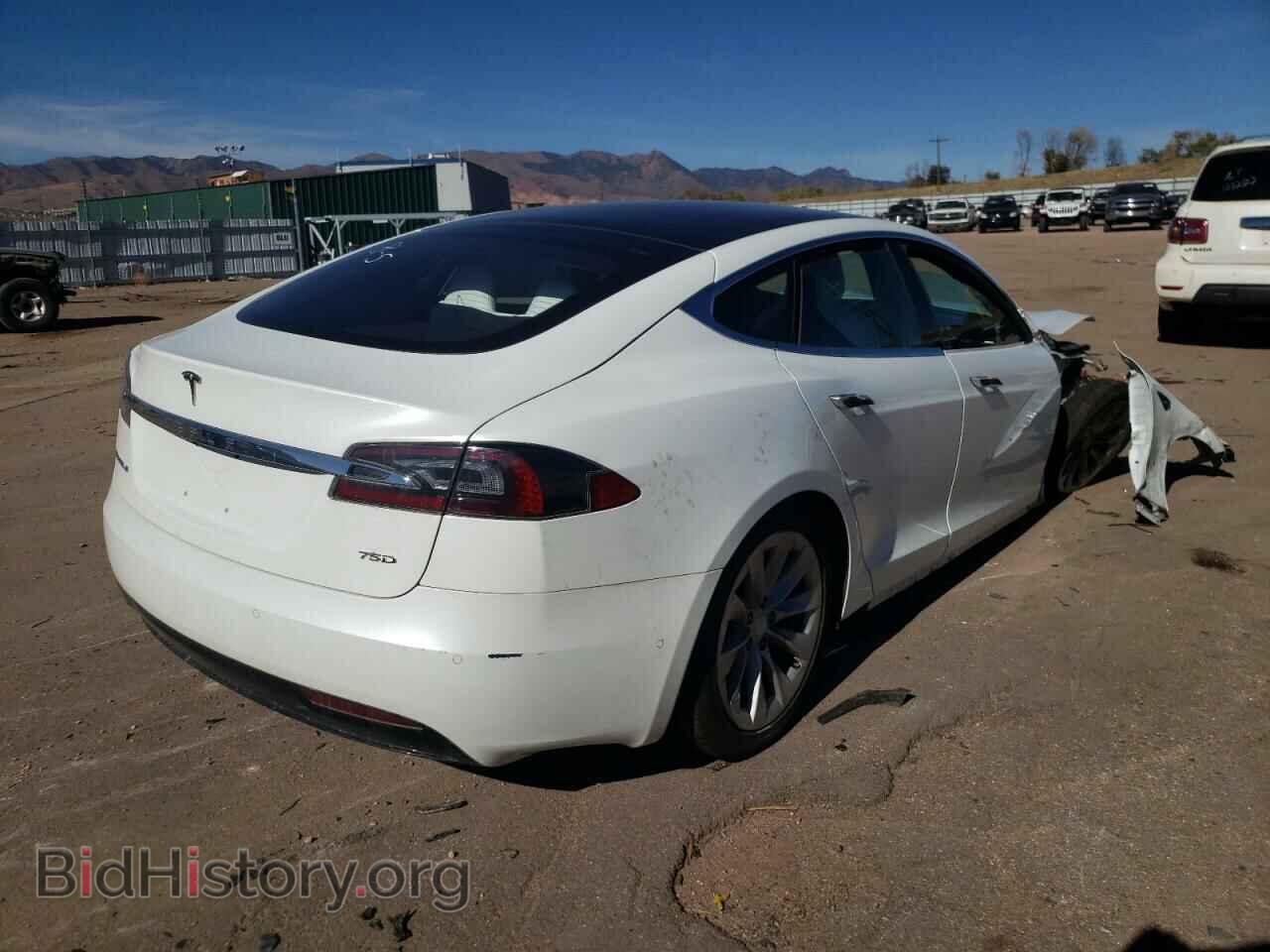 2017 TESLA MODEL S - VIN: 5YJSA1E22HF197093 - Photo 4