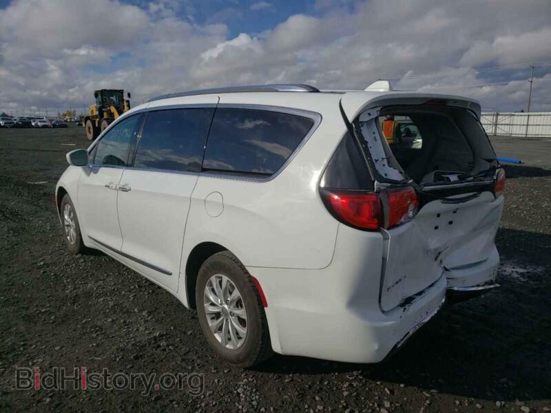 2018 Chrysler PACIFICA (VIN 2C4RC1EG7JR116703) — фото 3 из 10