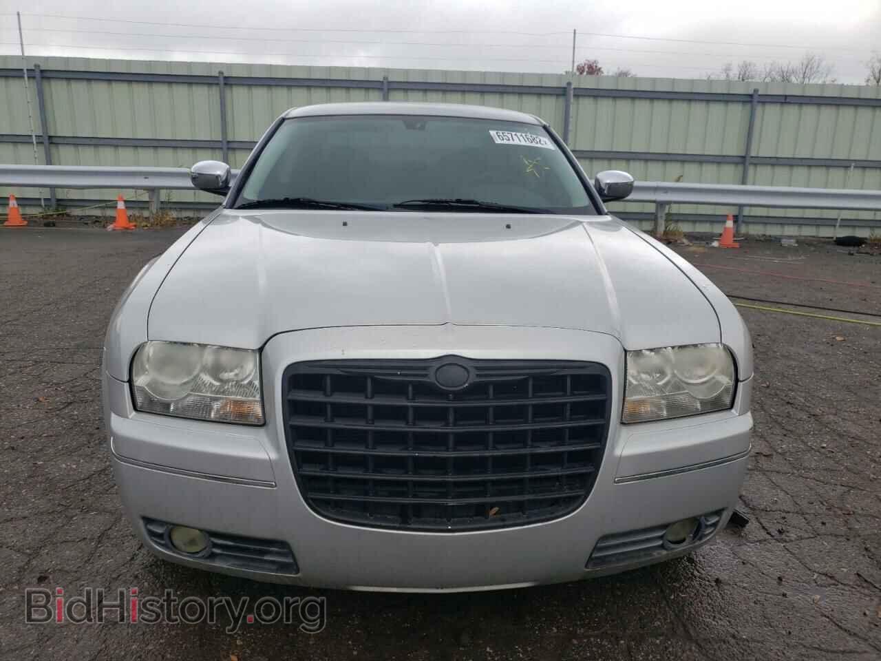 2010 CHRYSLER 300 - VIN: 2C3CA4CDXAH142938 - Фото 9