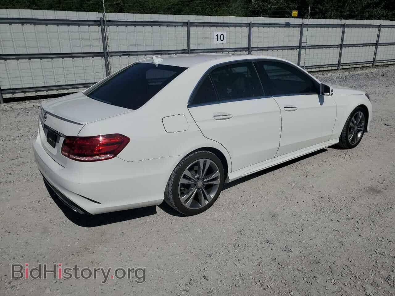 2016 MERCEDES-BENZ E-CLASS - VIN: WDDHF5KB7GB251602 - Фото 3