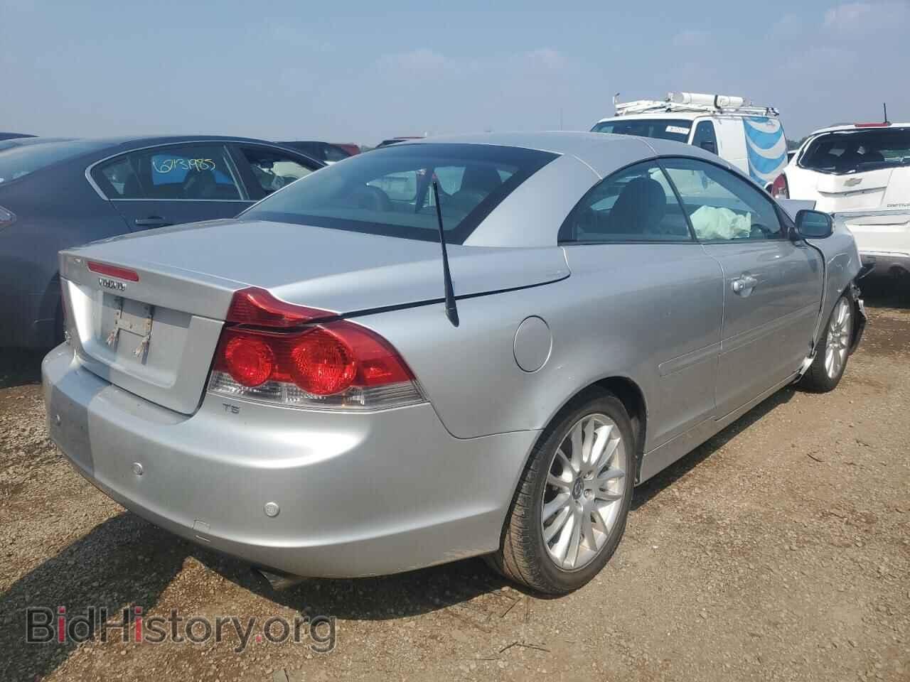 2008 VOLVO C70 - VIN: YV1MC672X8J043232 - Фото 3