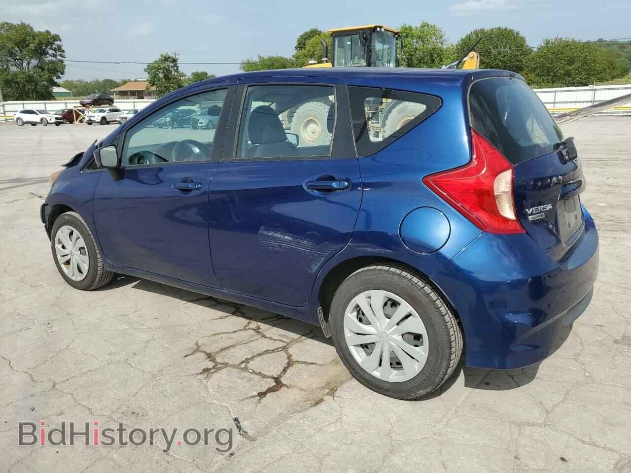 2019 NISSAN VERSA - VIN: 3N1CE2CP9KL354577 - Фото 2