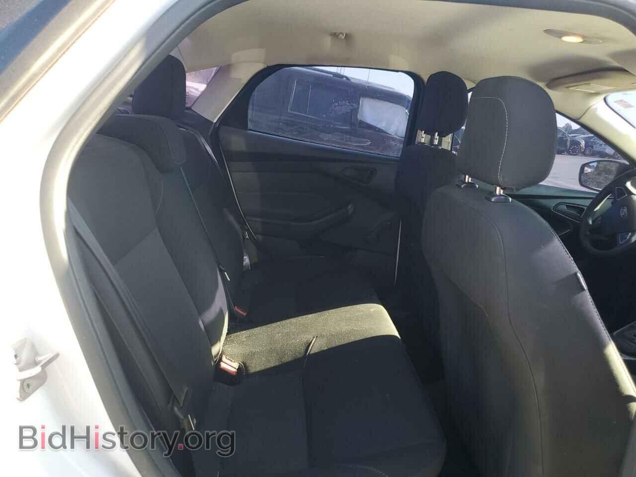 2016 FORD FOCUS - VIN: 1FADP3E24GL262420 - Фото 10