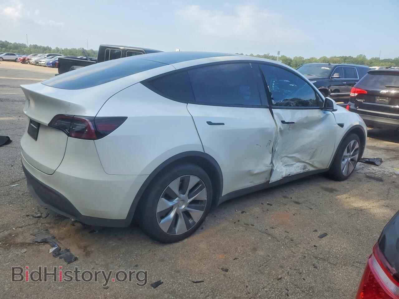 2023 TESLA MODEL Y - VIN: 7SAYGDED8PF934942 - Photo 3
