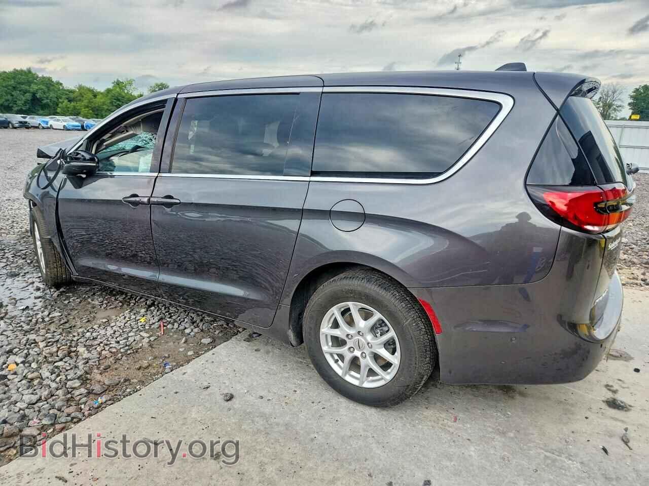 2023 CHRYSLER PACIFICA - VIN: 2C4RC1BGXPR522732 - Photo 2