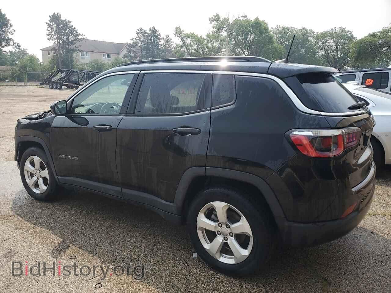 2018 JEEP COMPASS - VIN: 3C4NJCBB0JT186694 - Фото 2