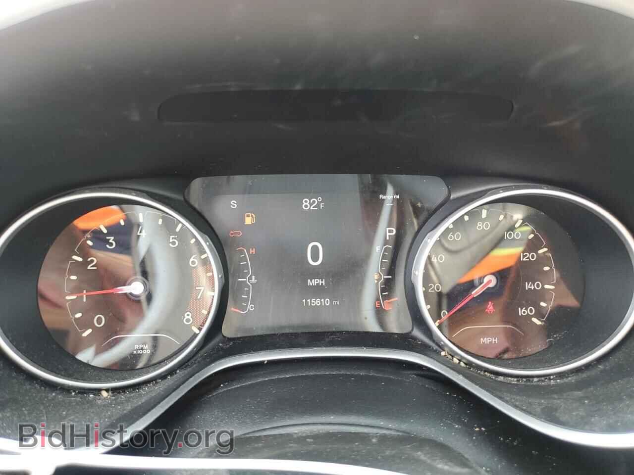 2018 JEEP COMPASS - VIN: 3C4NJCBB0JT186694 - Фото 9
