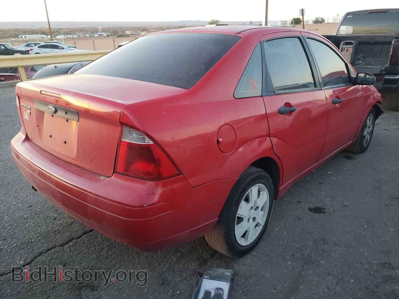 2007 FORD FOCUS - VIN: 1FAFP34N17W318042 - Фото 4