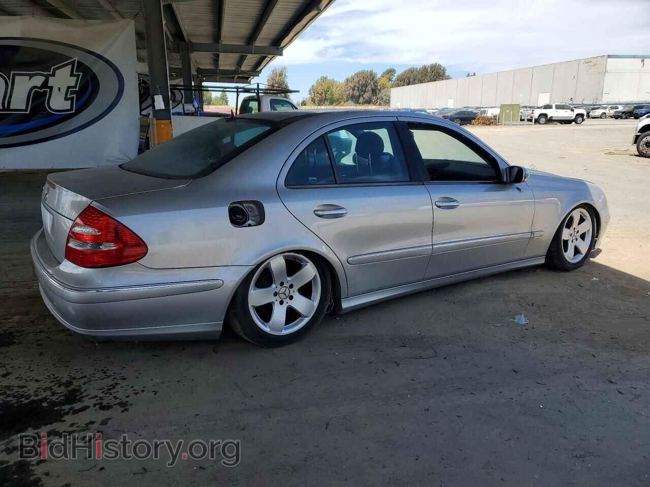 2005 MERCEDES-BENZ E-CLASS - VIN: WDBUF70J75A750268 - Фото 3
