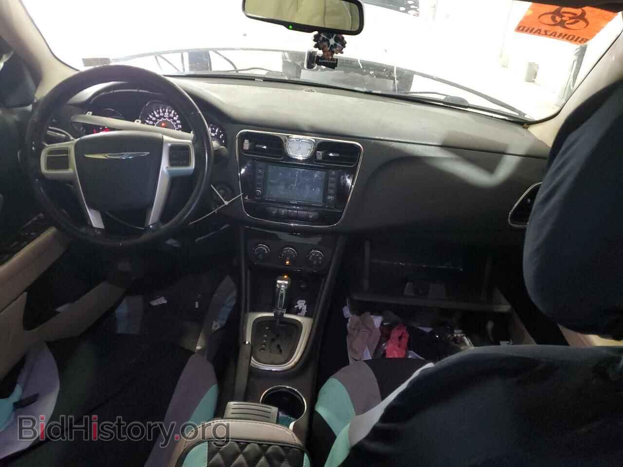 2011 CHRYSLER 200 - VIN: 1C3BC2FB0BN548059 - Фото 8