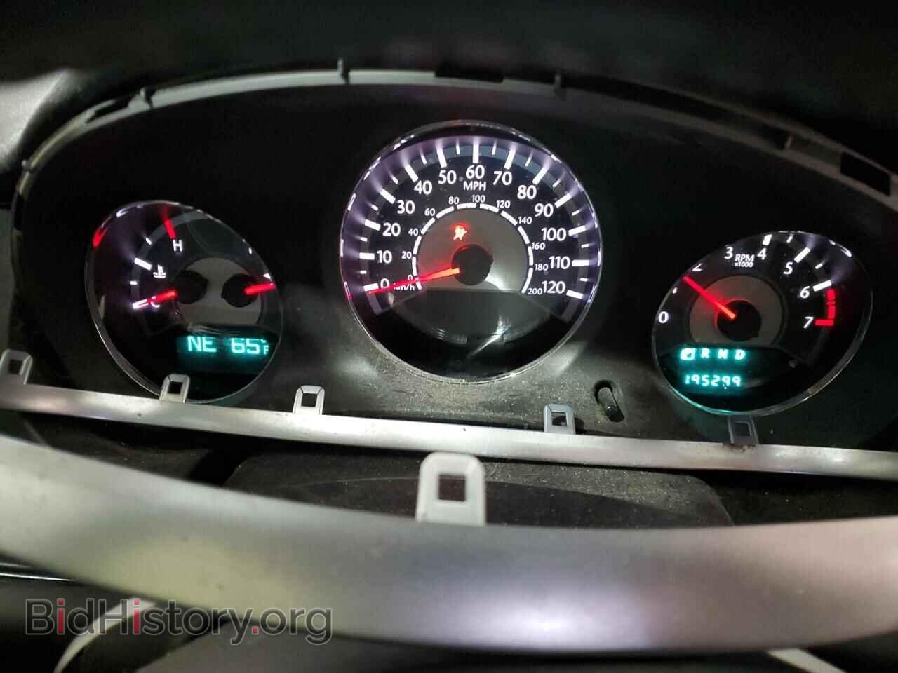 2011 CHRYSLER 200 - VIN: 1C3BC2FB0BN548059 - Фото 9