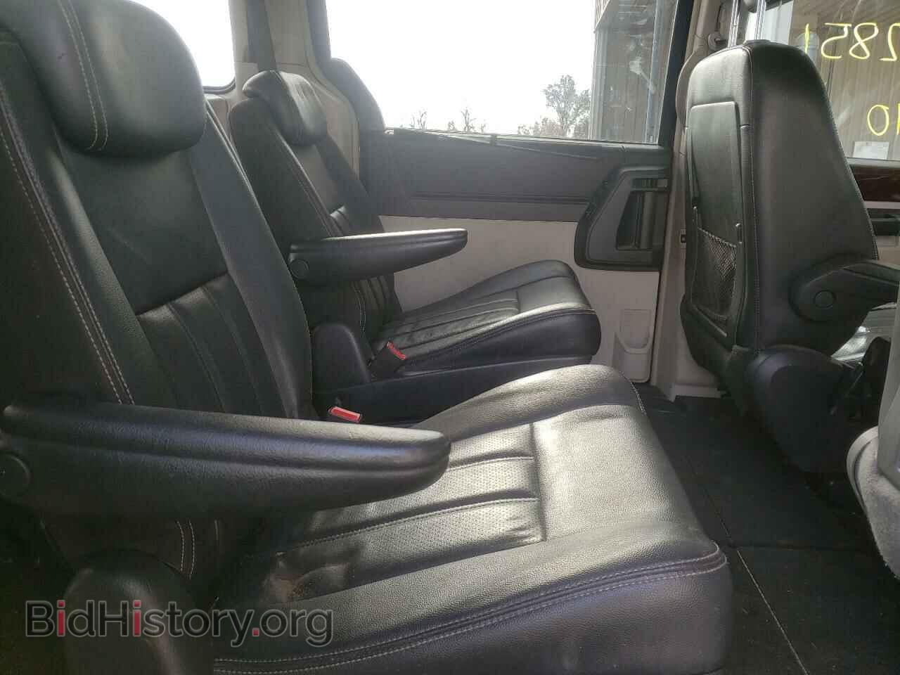 2010 CHRYSLER MINIVAN - VIN: 2A4RR8DX9AR435507 - Фото 6