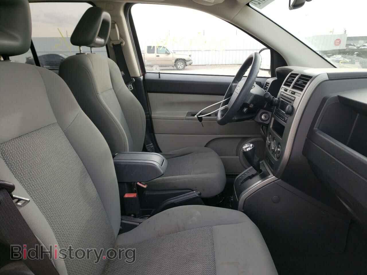 2007 JEEP COMPASS - VIN: 1J8FT47W77D205636 - Фото 5