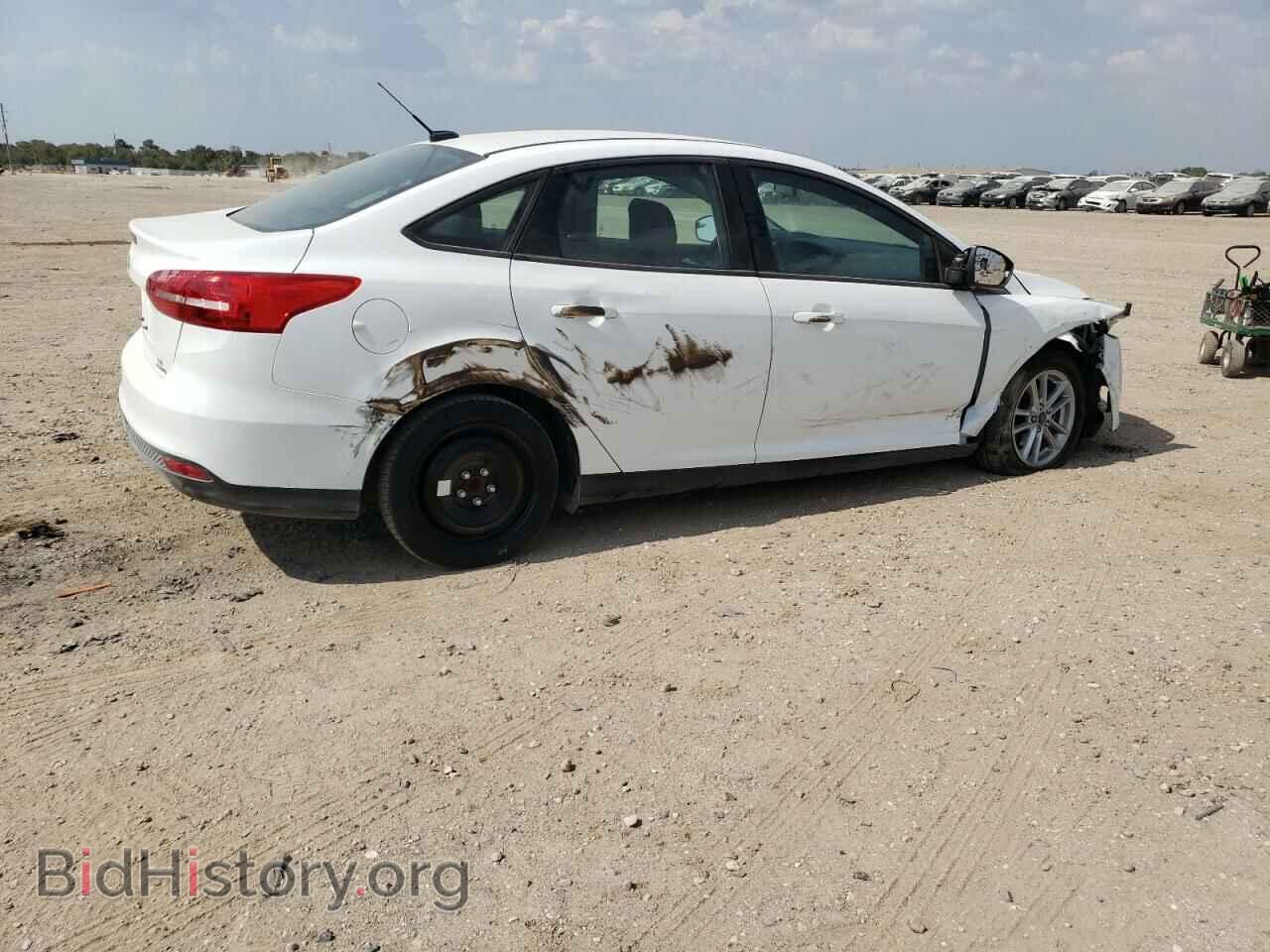 2016 FORD FOCUS - VIN: 1FADP3F24GL396150 - Фото 3
