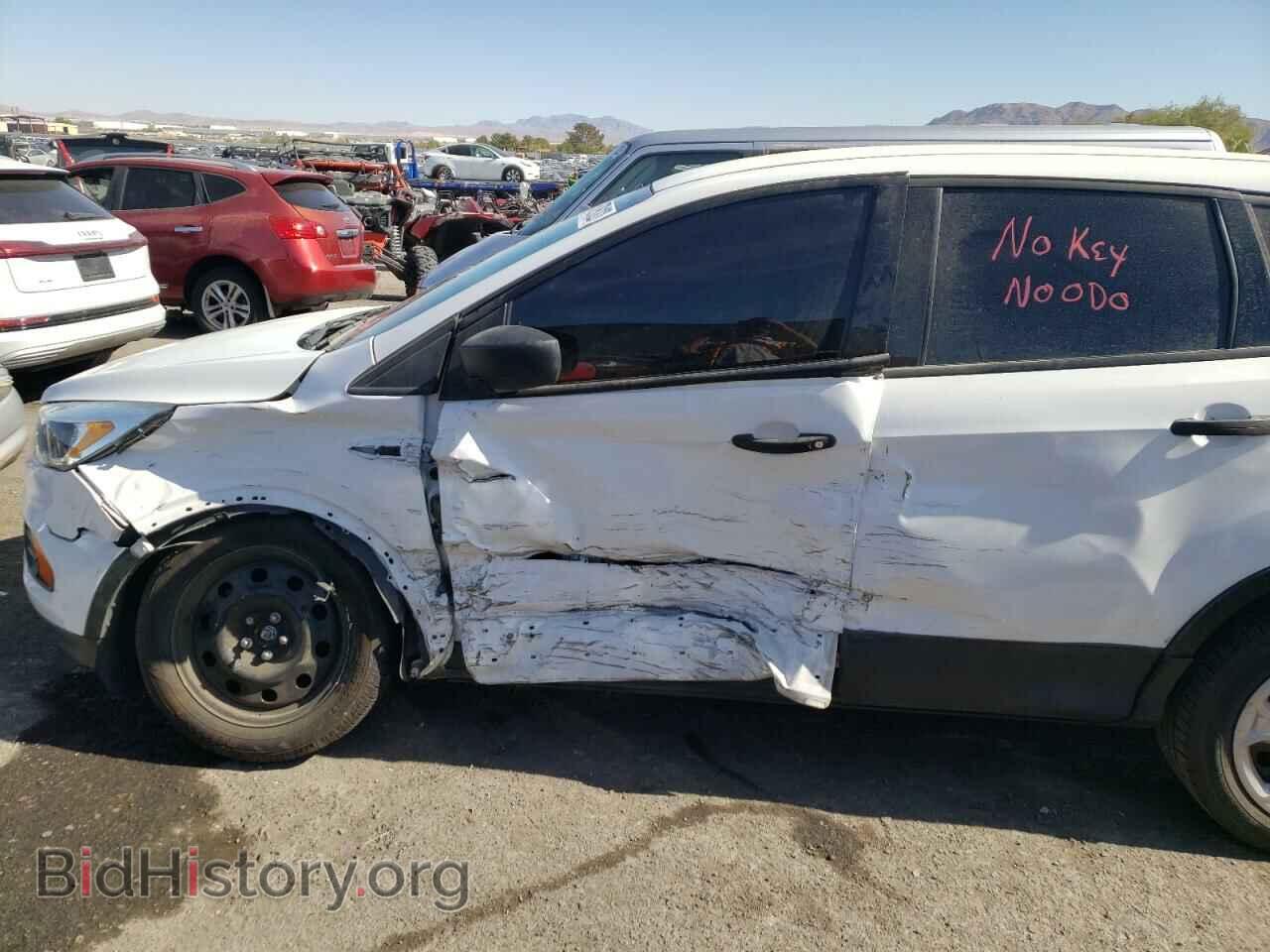 2017 FORD ESCAPE - VIN: 1FMCU0F71HUB56246 - Фото 9