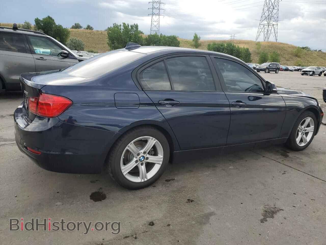 2013 BMW 3 SERIES - VIN: WBA3B5C55DF596749 - Фото 3