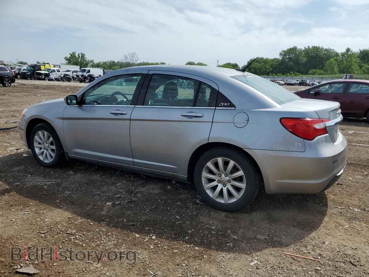 2014 CHRYSLER 200 - VIN: 1C3CCBBB4EN100597 - Photo 2
