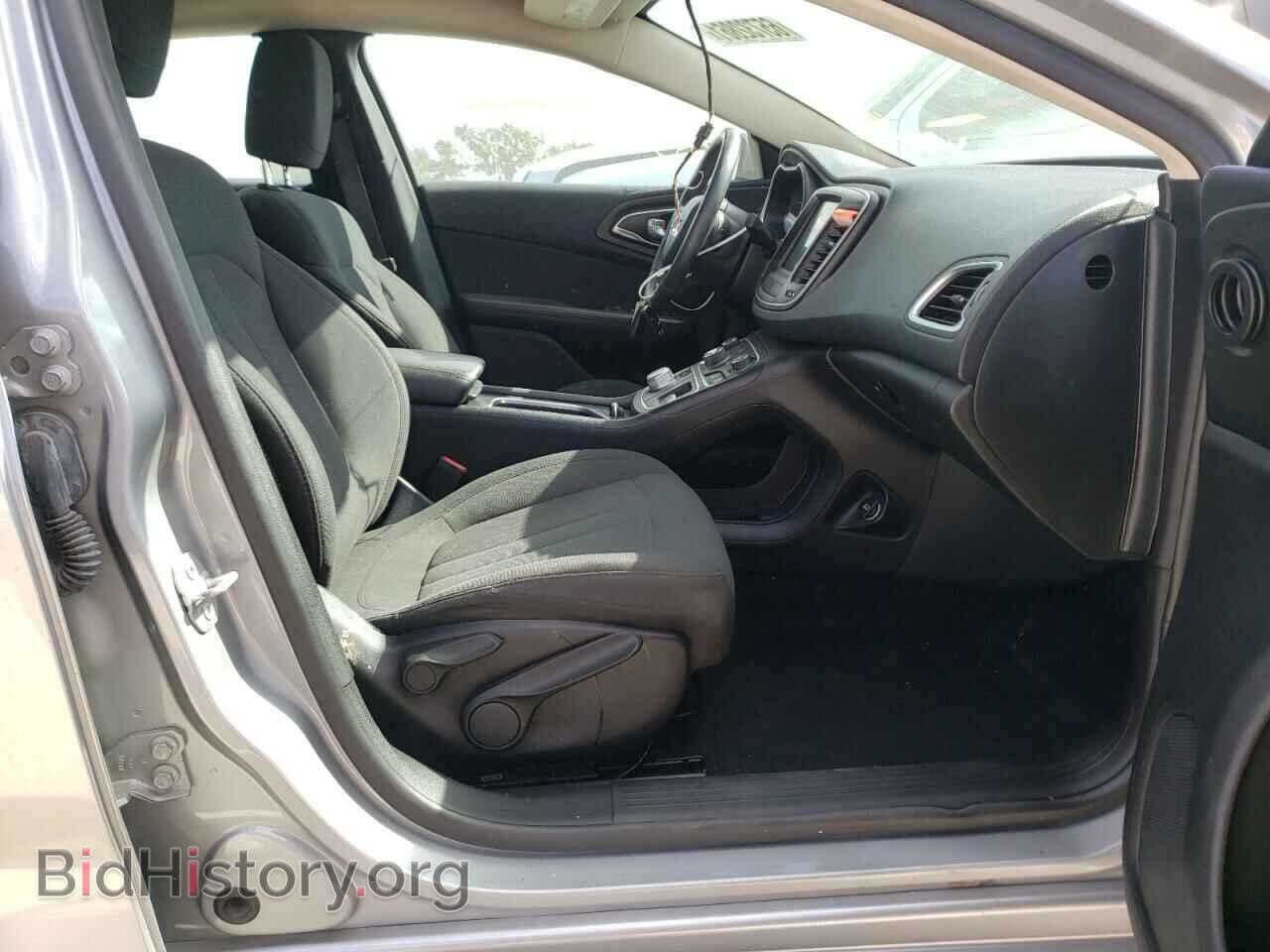 2016 CHRYSLER 200 - VIN: 1C3CCCAB3GN125467 - Фото 5