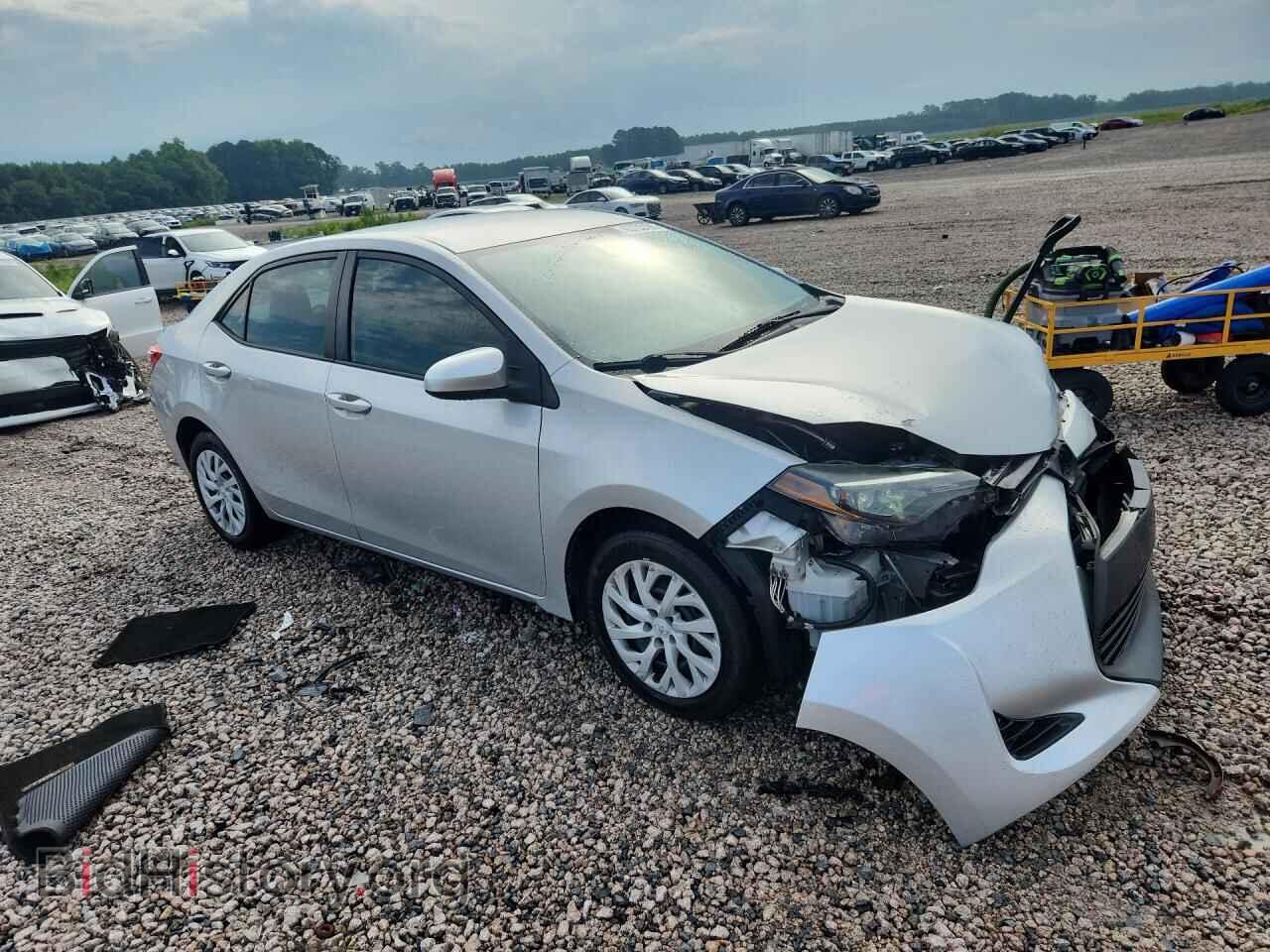 2018 TOYOTA COROLLA - VIN: 5YFBURHEXJP855653 - Photo 4