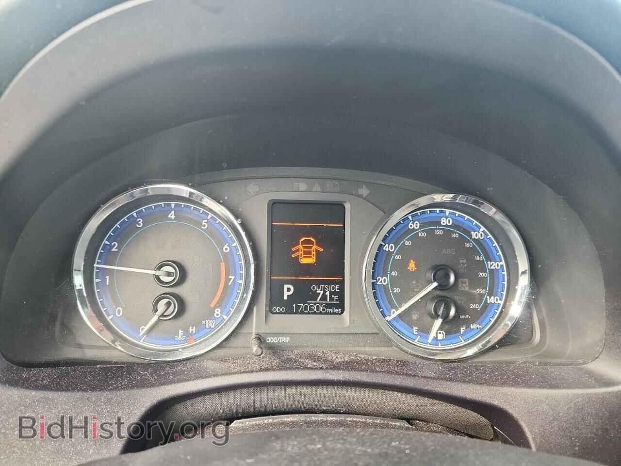 2018 TOYOTA COROLLA - VIN: 5YFBURHEXJP855653 - Photo 9