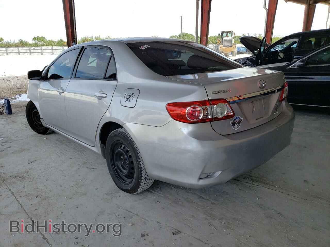 2011 TOYOTA COROLLA - VIN: 2T1BU4EE2BC584886 - Фото 3