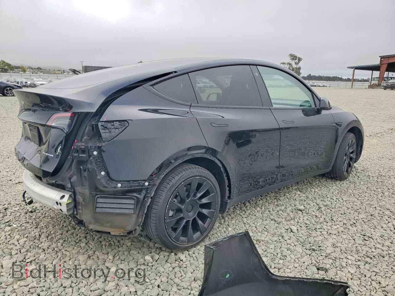 2022 TESLA MODEL Y - VIN: 7SAYGAEE7NF490036 - Photo 3