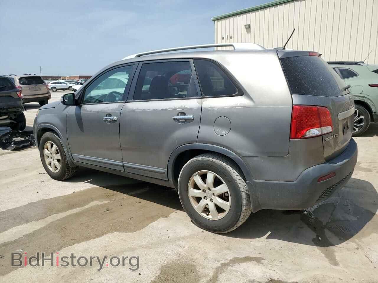 2012 KIA SORENTO - VIN: 5XYKTDA2XCG250741 - Фото 2