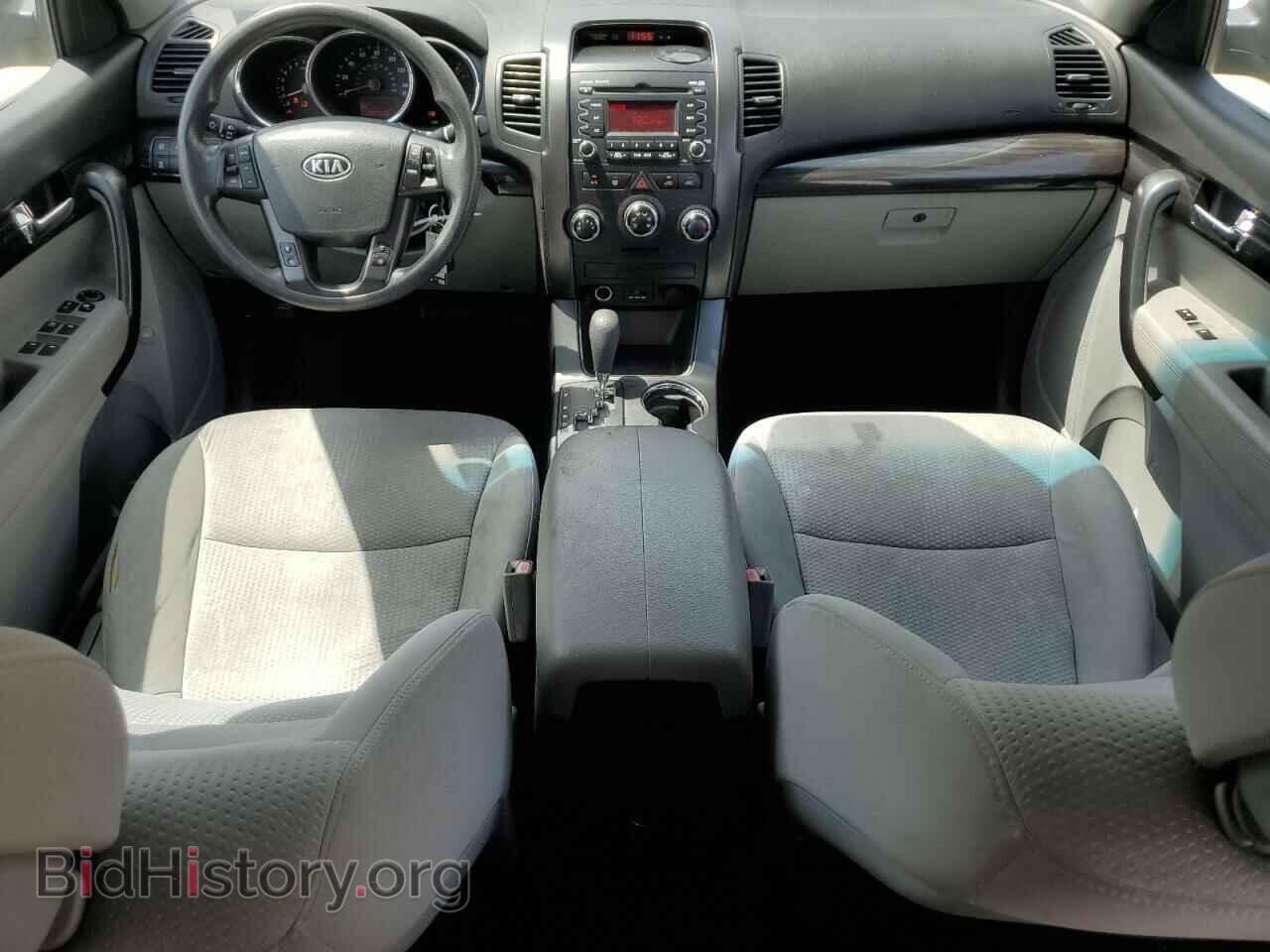 2012 KIA SORENTO - VIN: 5XYKTDA2XCG250741 - Фото 8