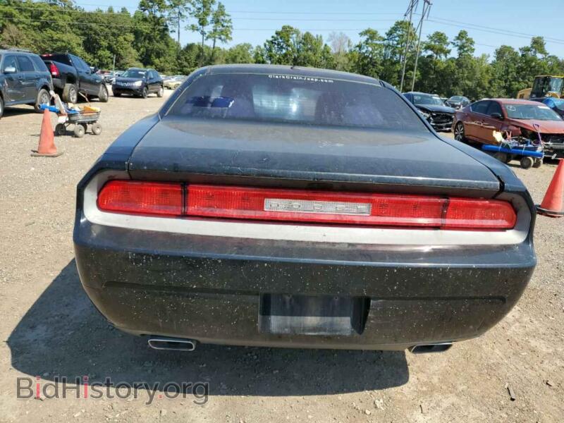 2012 Dodge CHALLENGER (VIN 2C3CDYAG7CH176981) — photo 6 of 13