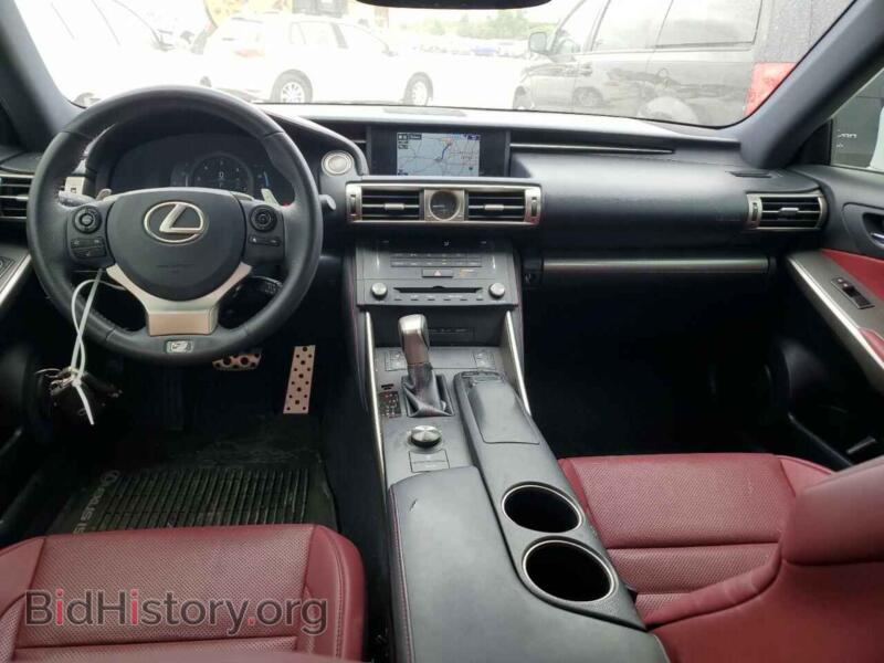 2015 Lexus IS (VIN JTHBF1D28F5066038) — photo 8 of 12