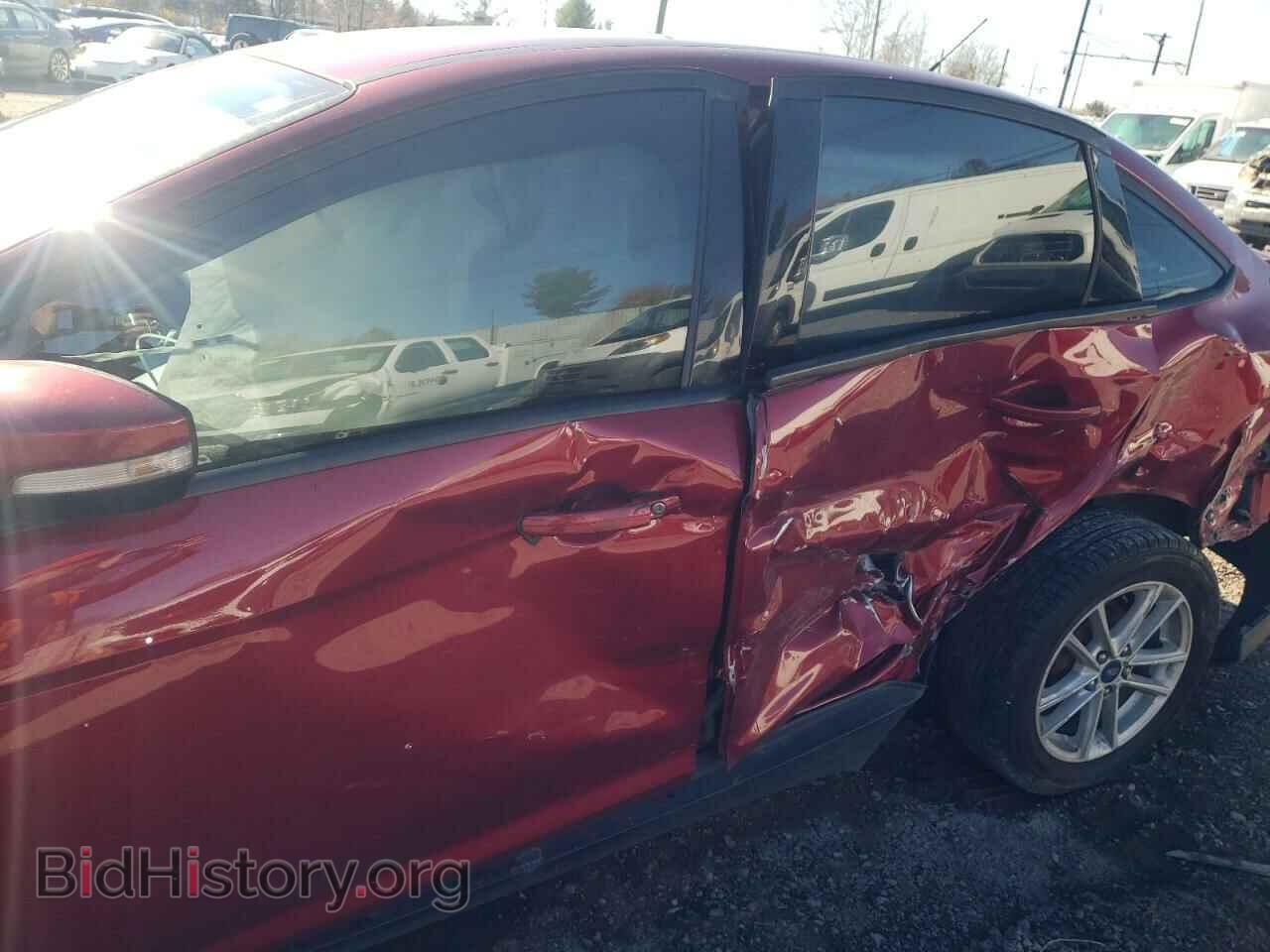 2017 FORD FOCUS - VIN: 1FADP3F26HL330572 - Photo 9