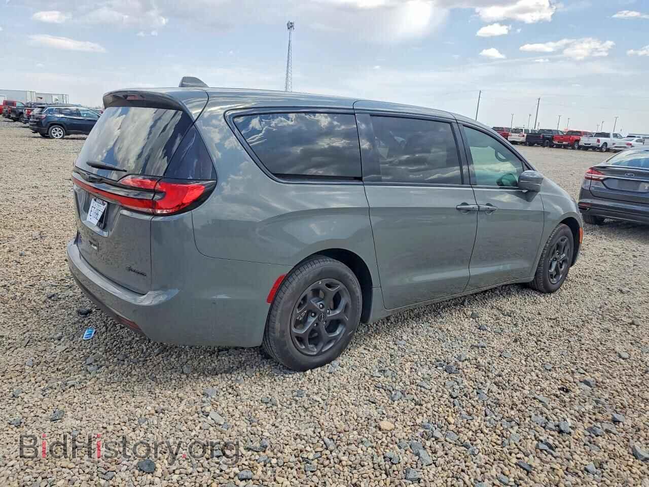 2022 CHRYSLER PACIFICA - VIN: 2C4RC1S78NR130846 - Photo 3