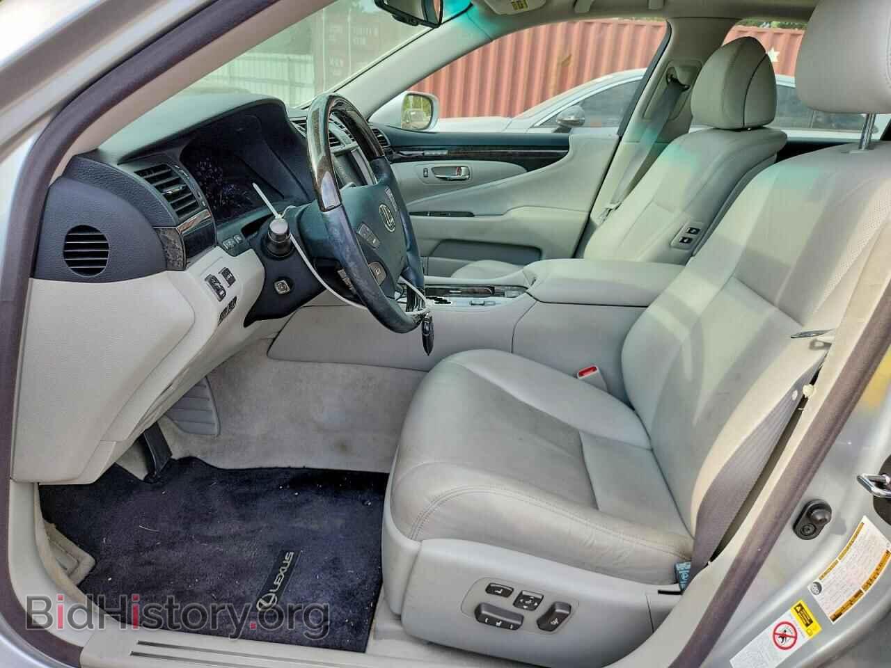 2011 LEXUS LS460 - VIN: JTHCL5EF5B5009795 - Photo 7