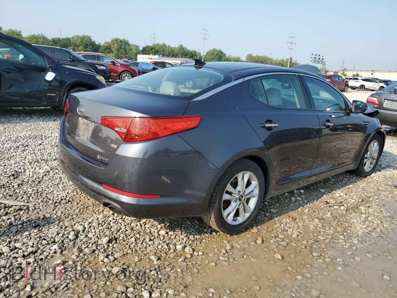 2011 KIA OPTIMA - VIN: KNAGN4A78B5084428 - Фото 3