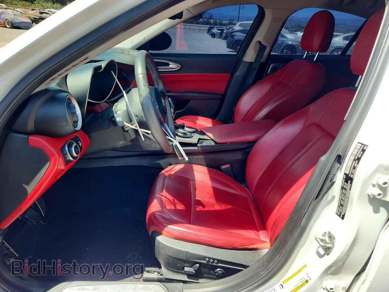 2017 ALFA ROMEO GIULIA - VIN: ZARFAEBN6H7549224 - Photo 7