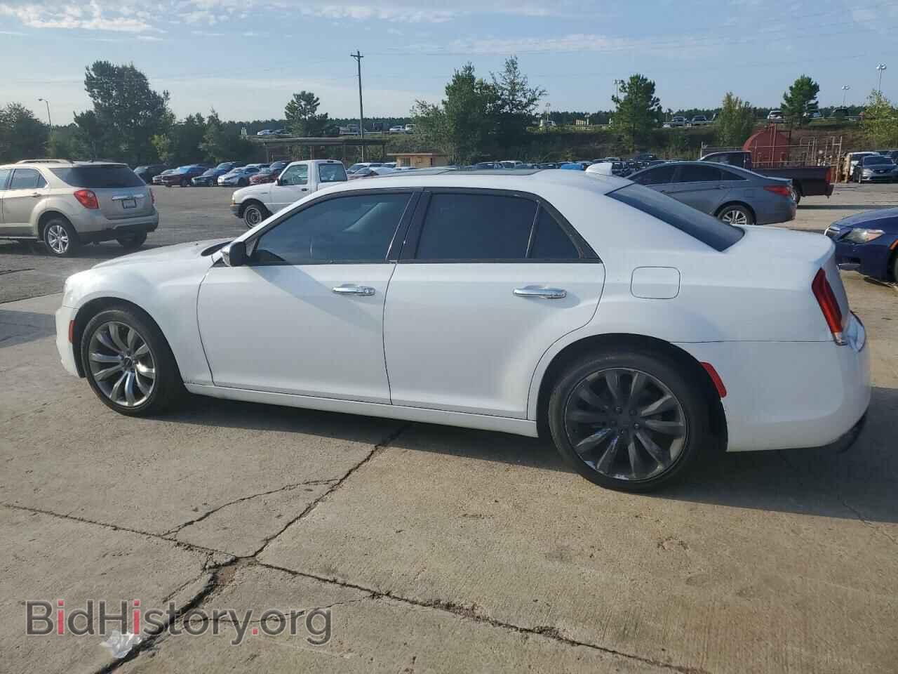 2019 CHRYSLER ALL OTHER - VIN: 2C3CCAGA3KH740878 - Фото 2