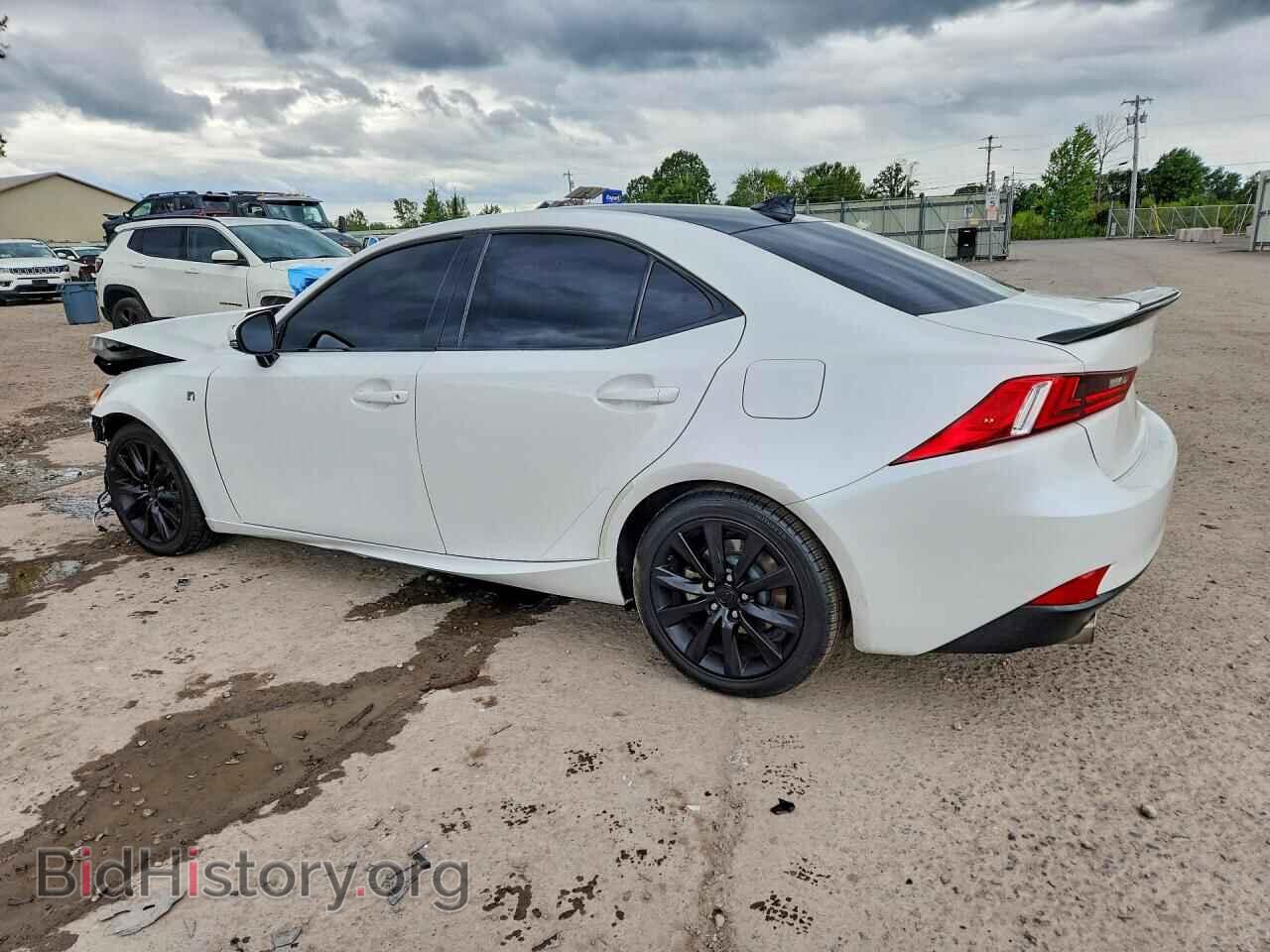 2014 LEXUS IS - VIN: JTHCF1D26E5000963 - Photo 2