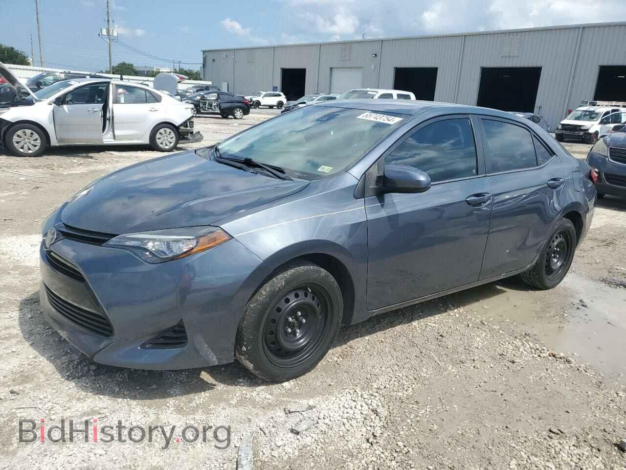 Фотография 5YFBURHE8HP577233 - TOYOTA COROLLA 2017