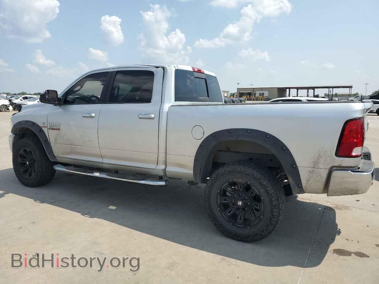 2015 RAM All Models - VIN: 3C6UR5DL9FG619541 - Photo 2