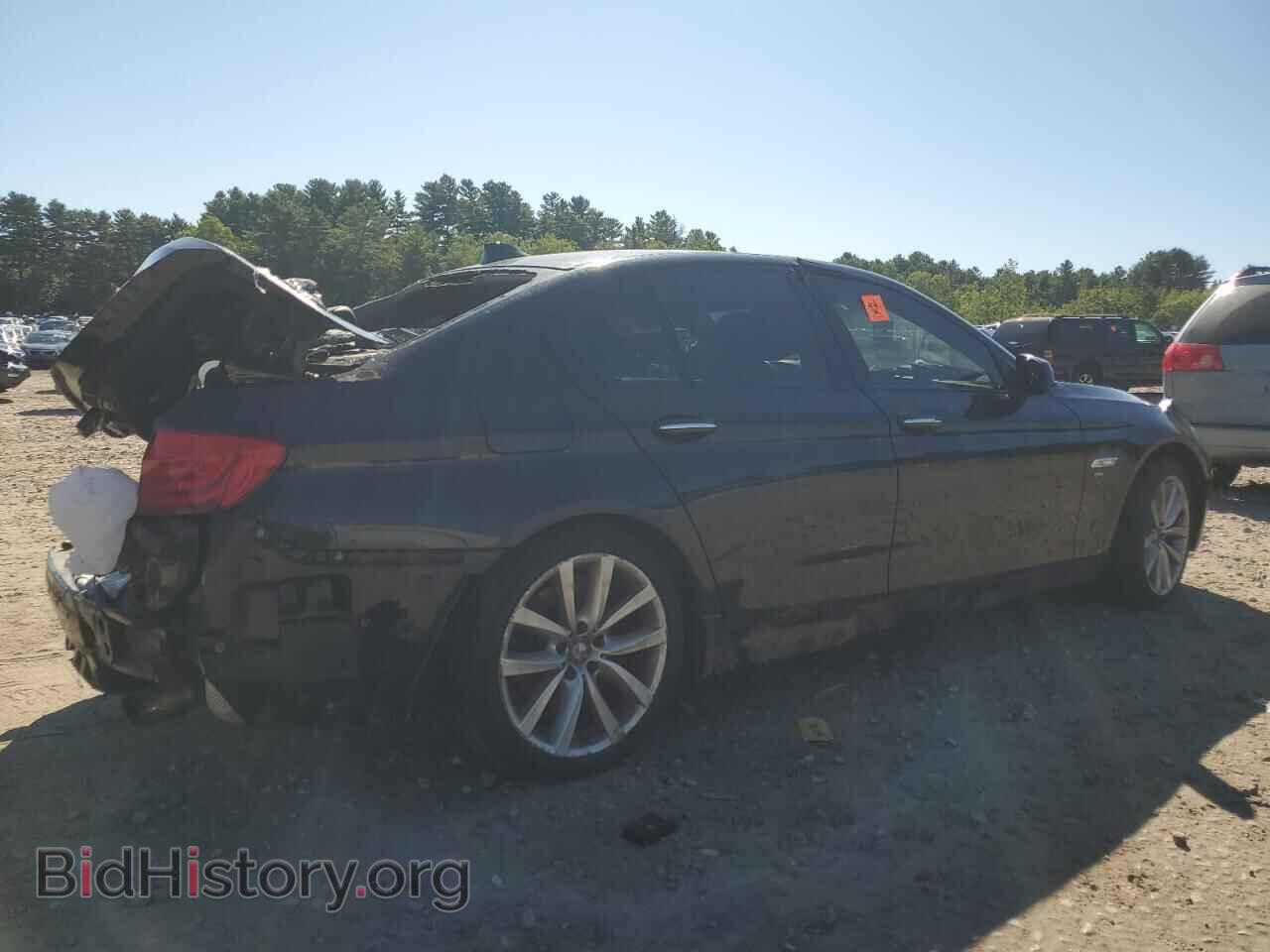 2011 BMW 5 SERIES - VIN: WBAFU7C52BC875609 - Фото 3