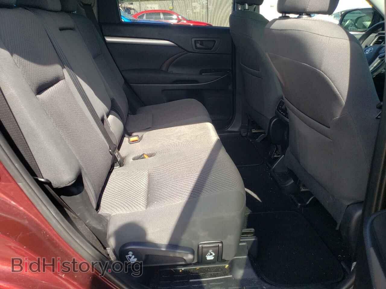 2019 TOYOTA HIGHLANDER - VIN: 5TDBGRFH1KS061301 - Photo 11