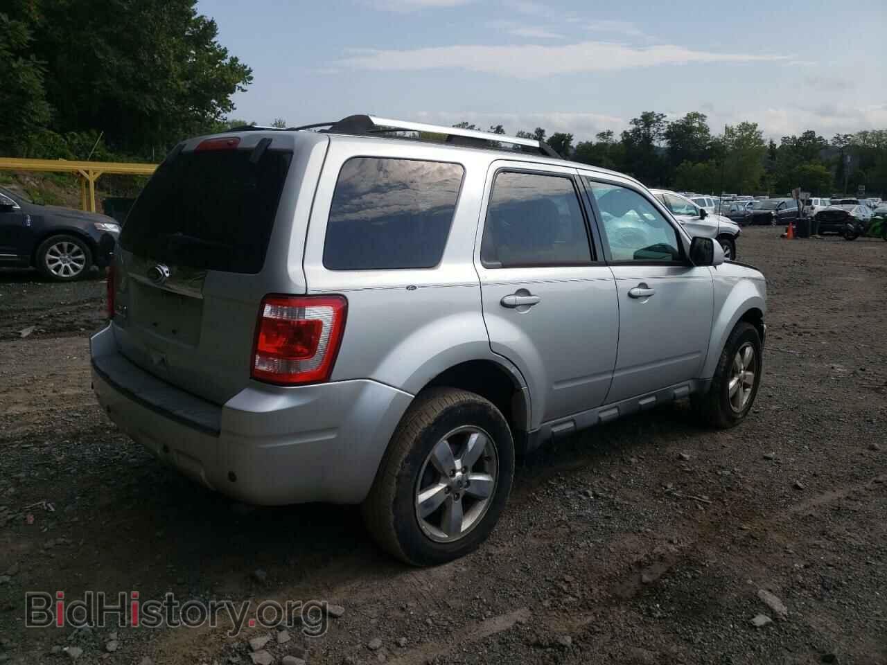 2010 FORD ESCAPE - VIN: 1FMCU9E77AKD16203 - Фото 3