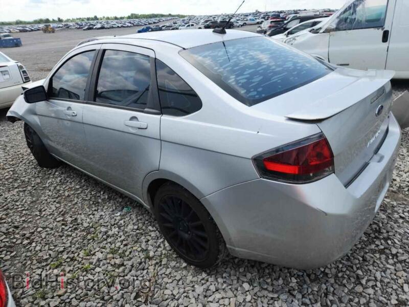 2011 Ford FOCUS (VIN 1FAHP3GN9BW108382) — фото 2 из 15