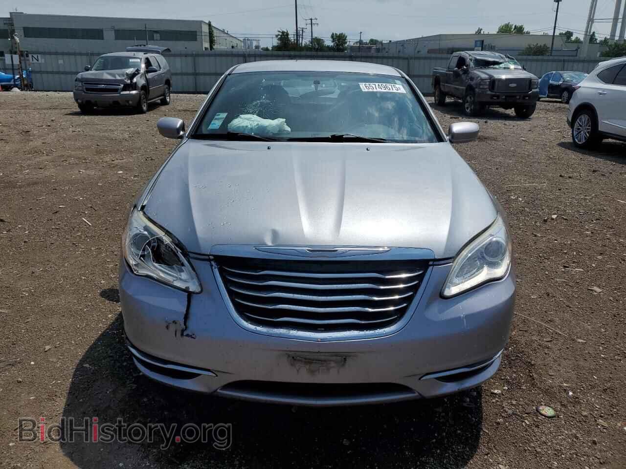 2013 CHRYSLER 200 - VIN: 1C3CCBAB0DN698316 - Фото 5